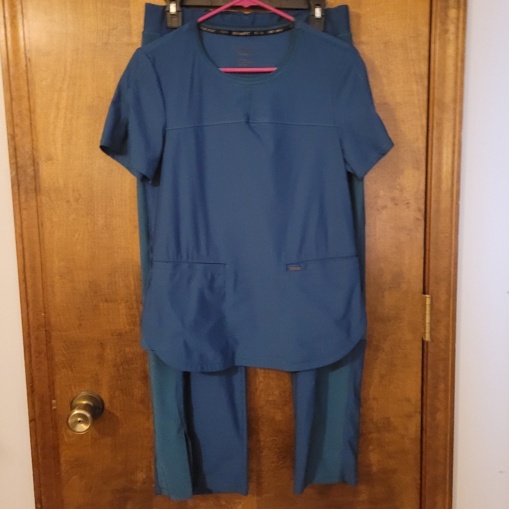 Scrubs Cherokee Caribbean Small/Medium Set